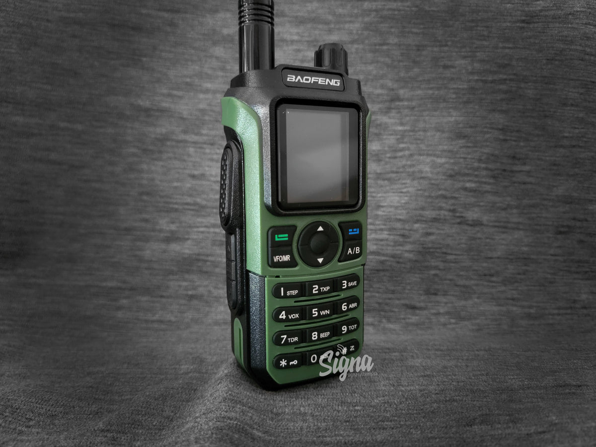 Handheld VHF / UHF Radios